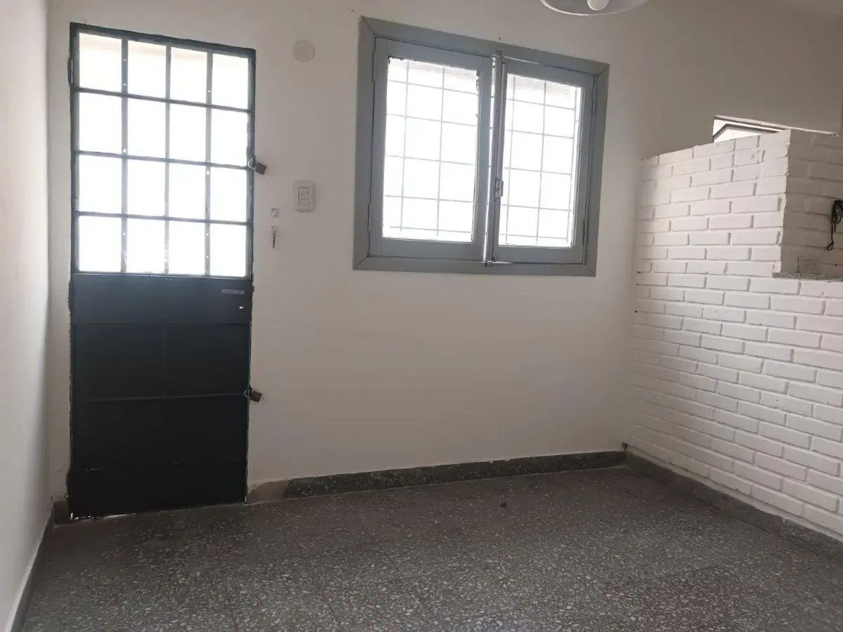 Casa de 100 m² con 2 dormitorios en venta en La Plata 5