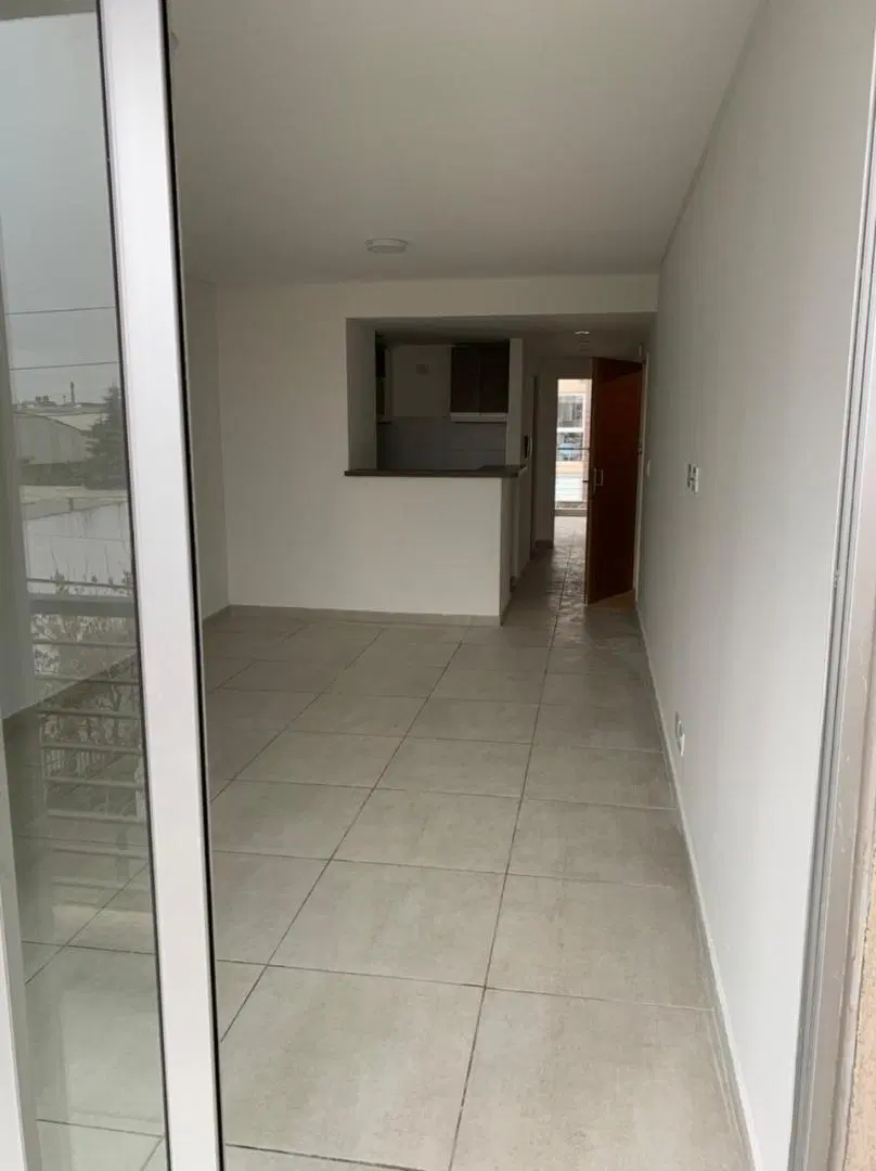 DEPARTAMENTO 2 AMBIENTES EN MORON 1