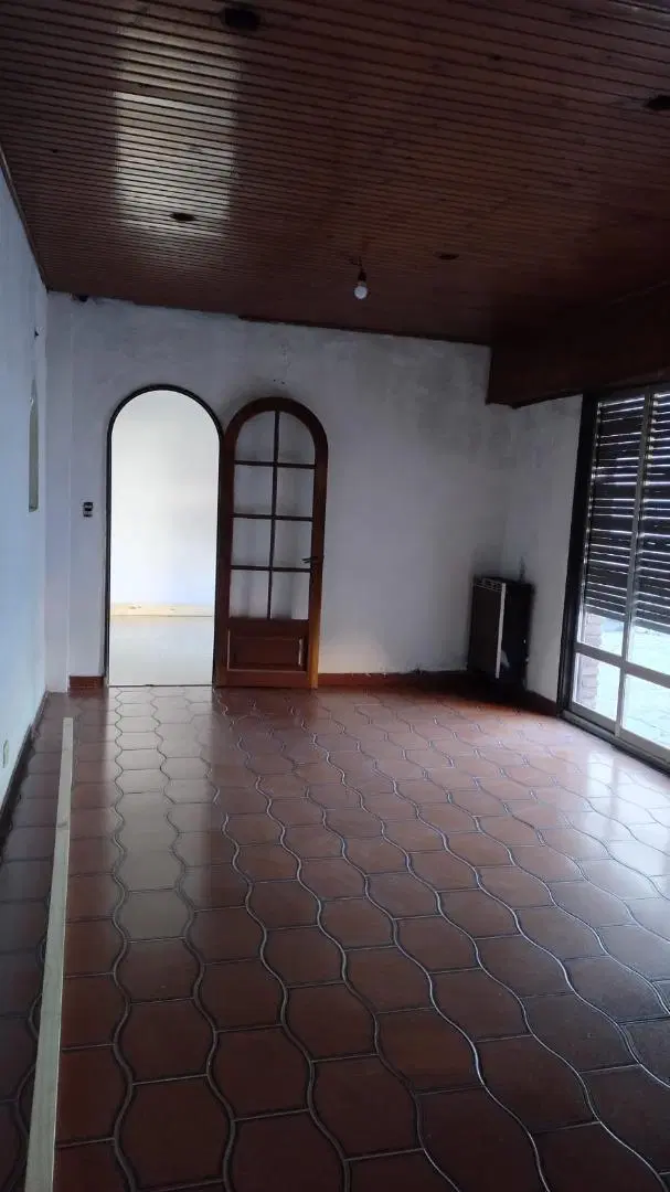 CASA 5 AMBIENTES LOTE PROPIO EN PALOMAR 2