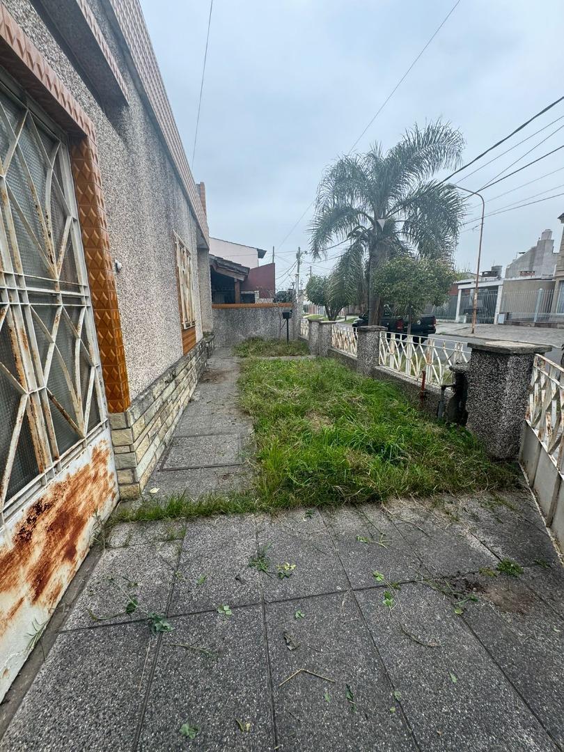 CASA SOBRE LOTE PROPIO