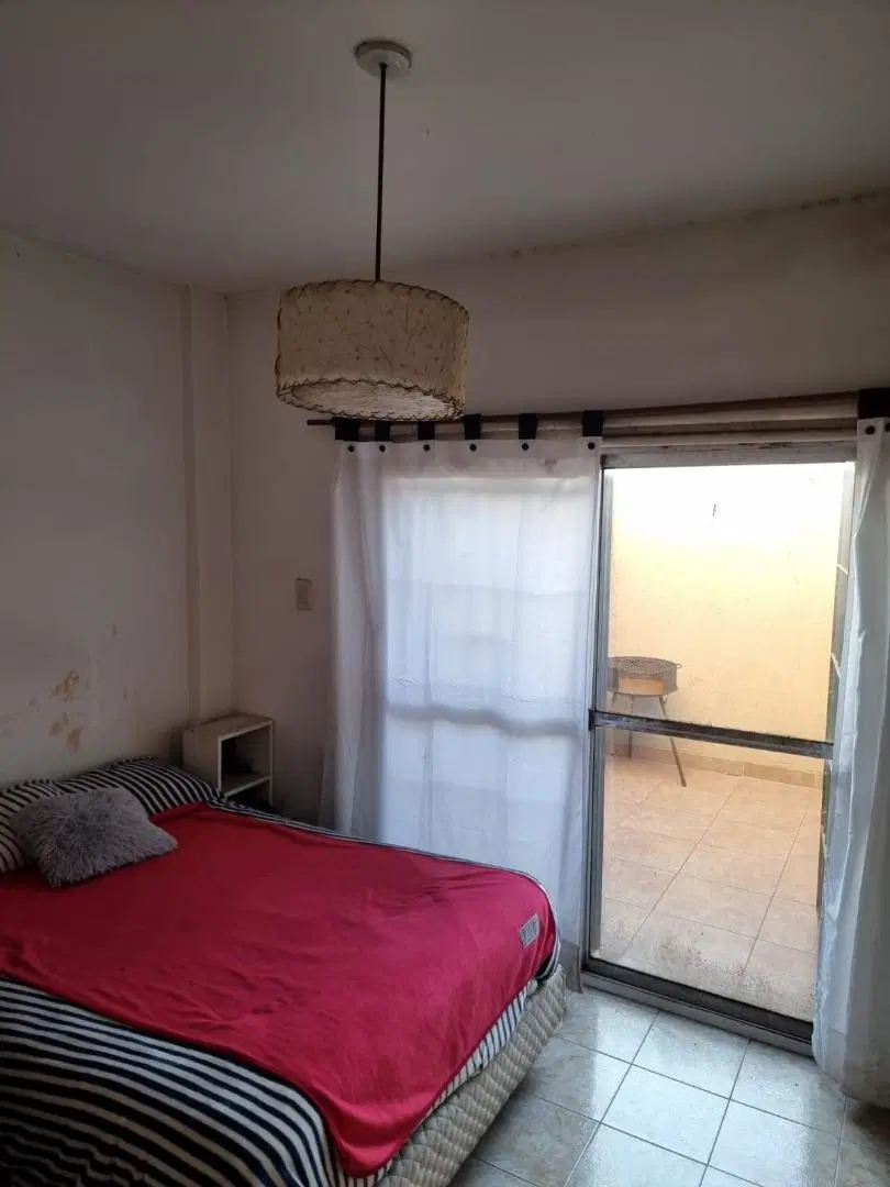 DEPARTAMENTO 2 AMBIENTES CON PATIO PB V. LUZURIAGA 2