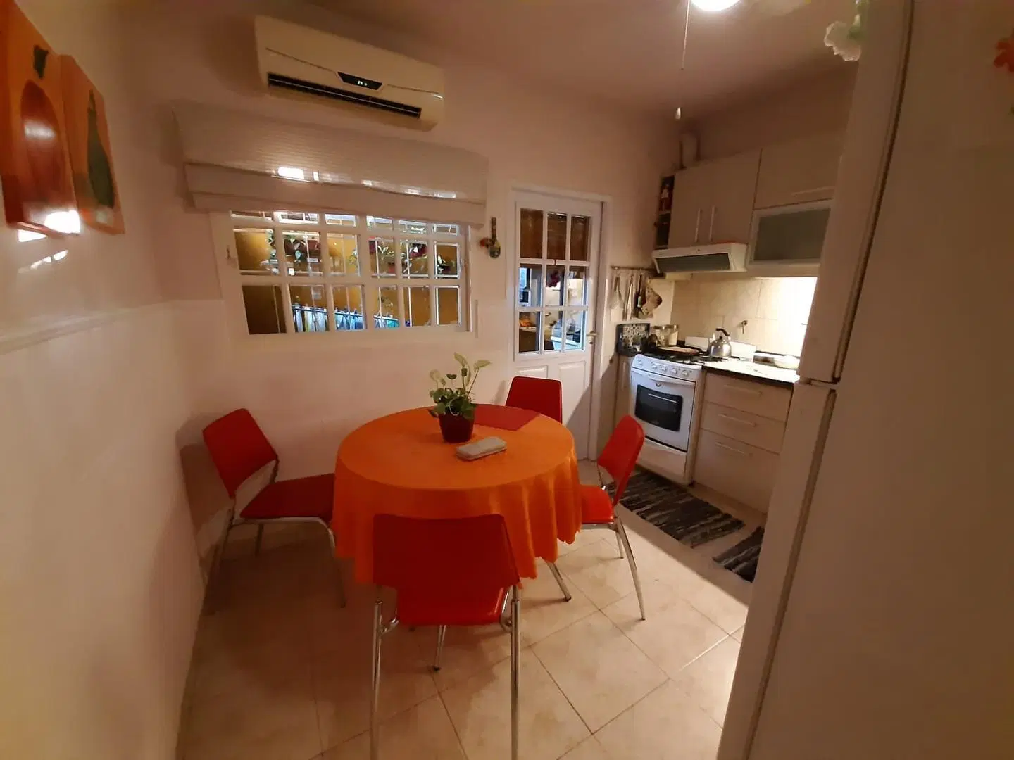 DUPLEX 3 AMBIENTES CON COCHERA Y PATIO 4