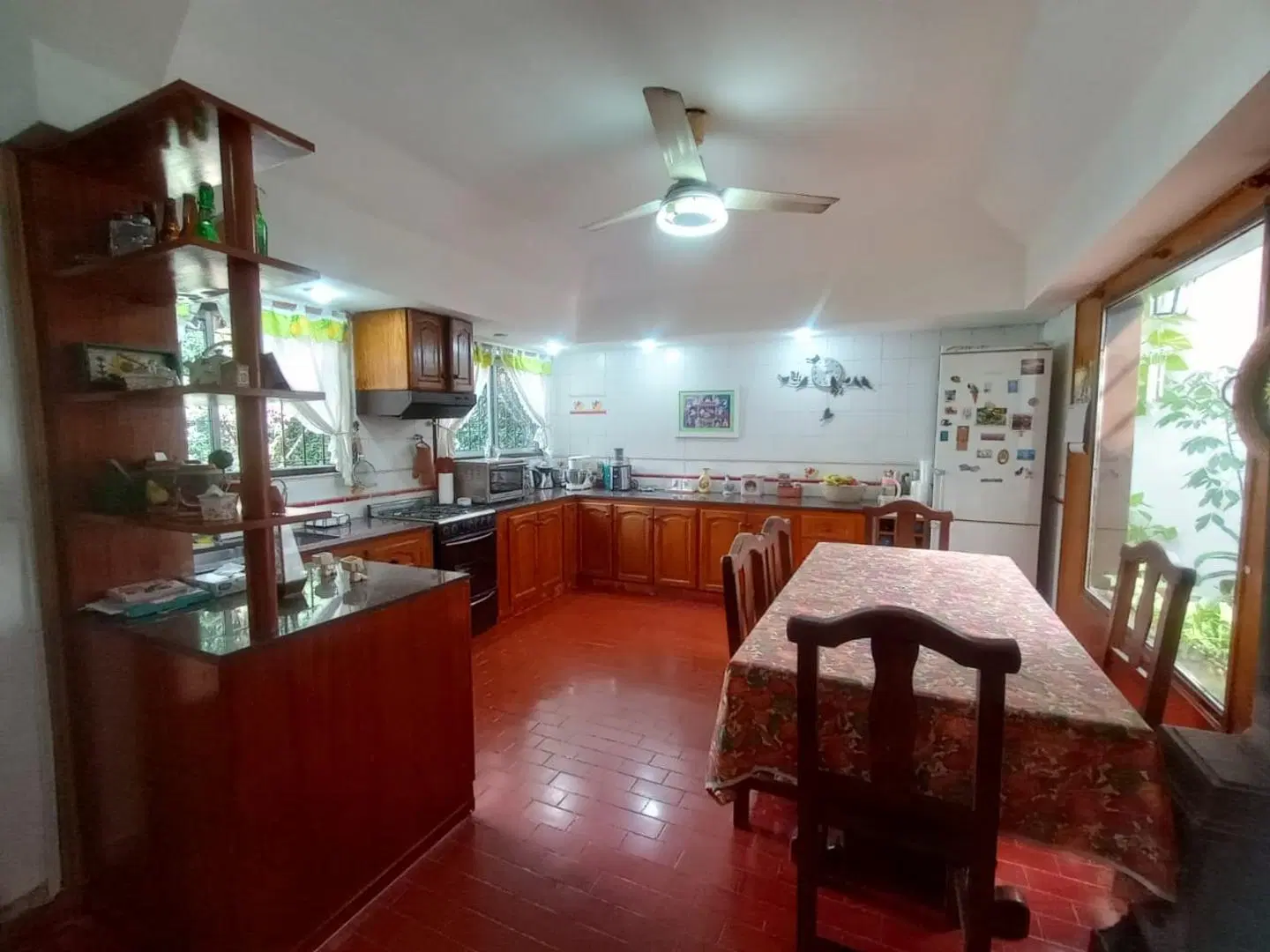 CASA 5 AMB. SOBRE LOTE DE 10 X 35 8