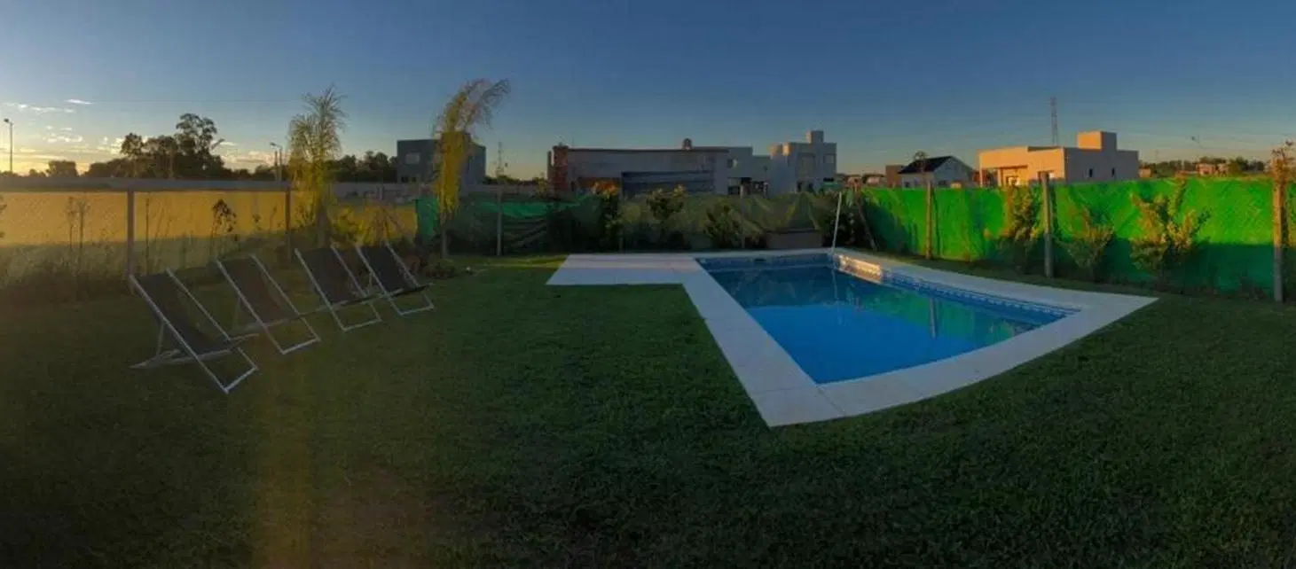 CASA 5 AMBIENTES EN EL BARRIO LAGUNA AZUL EN EZEIZA 3