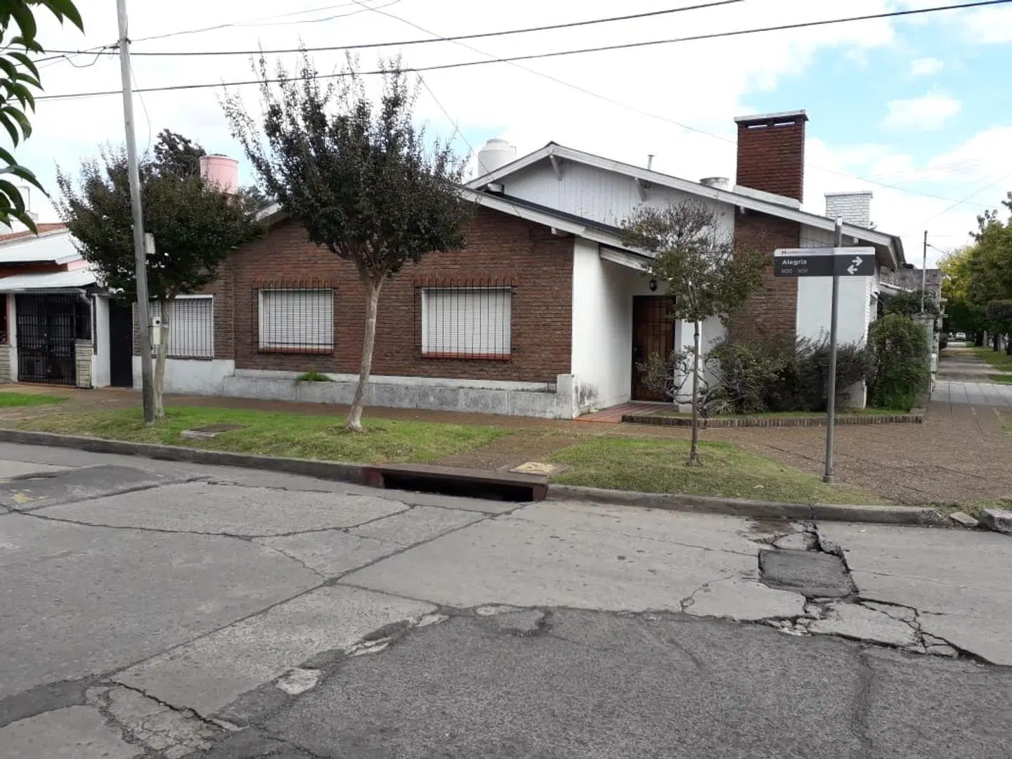 CHALET 3 AMBIENTES EXCELENTE UBICACION HAEDO 2