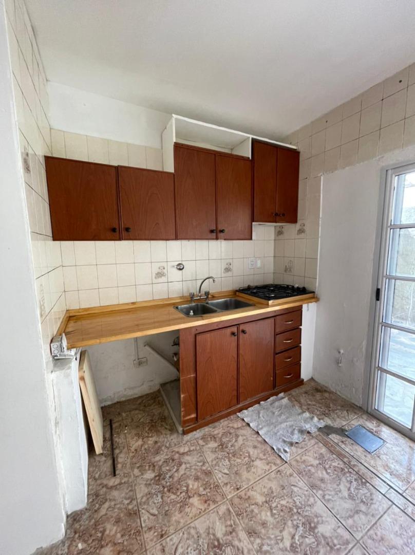Foto de DUPLEX 3 AMBIENTES +PLAYROOM EN VILLA LUZURIAGA, imagen 5