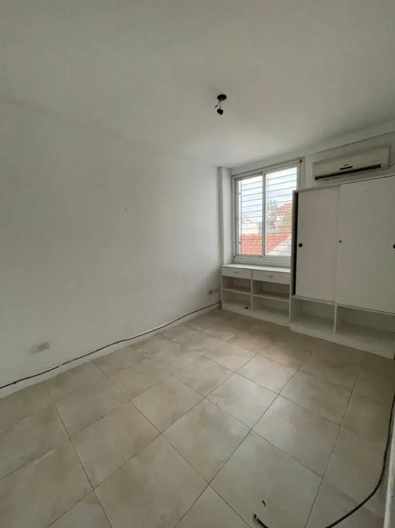 DEPARTAMENTO 2 AMBIENTES C/COCHERA HAEDO NORTE 4