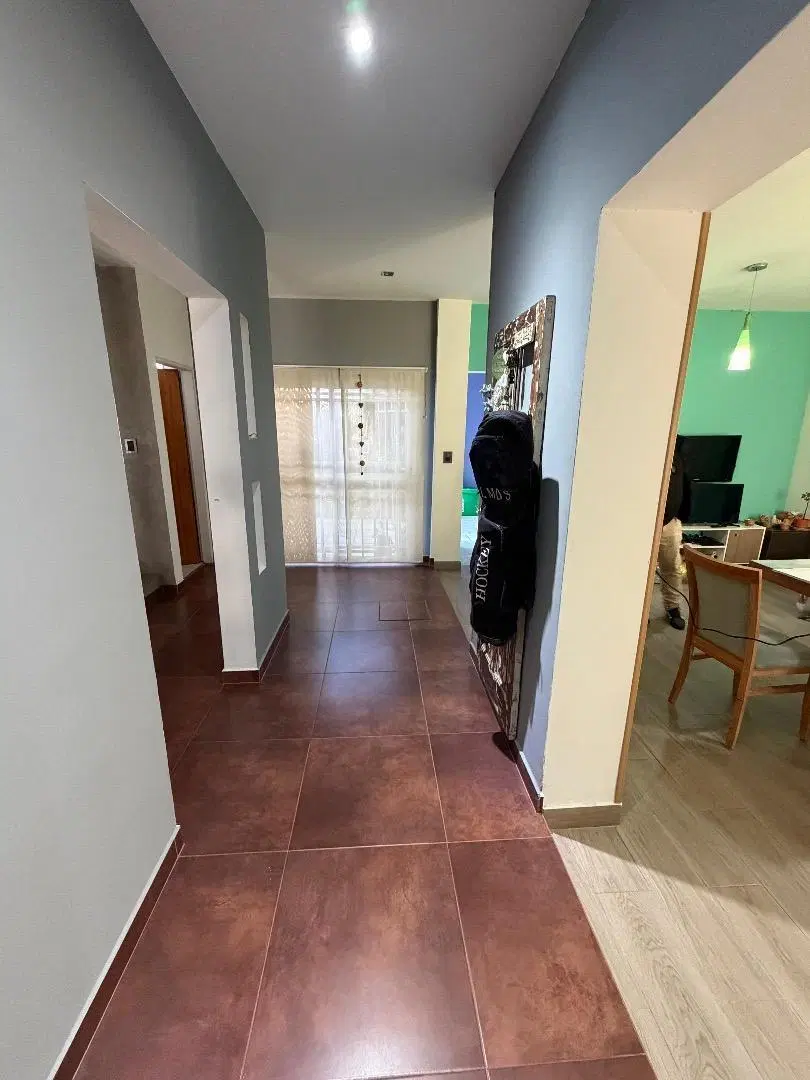 CASA 4 AMBIENTES + LOCAL 4