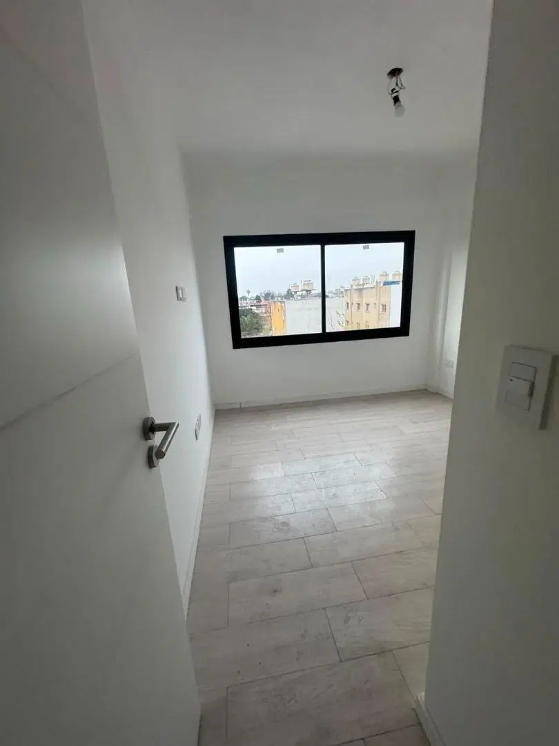 ALQUILER DEPARTAMENTO 2 AMBIENTES C TERRAZA PROPIA 3