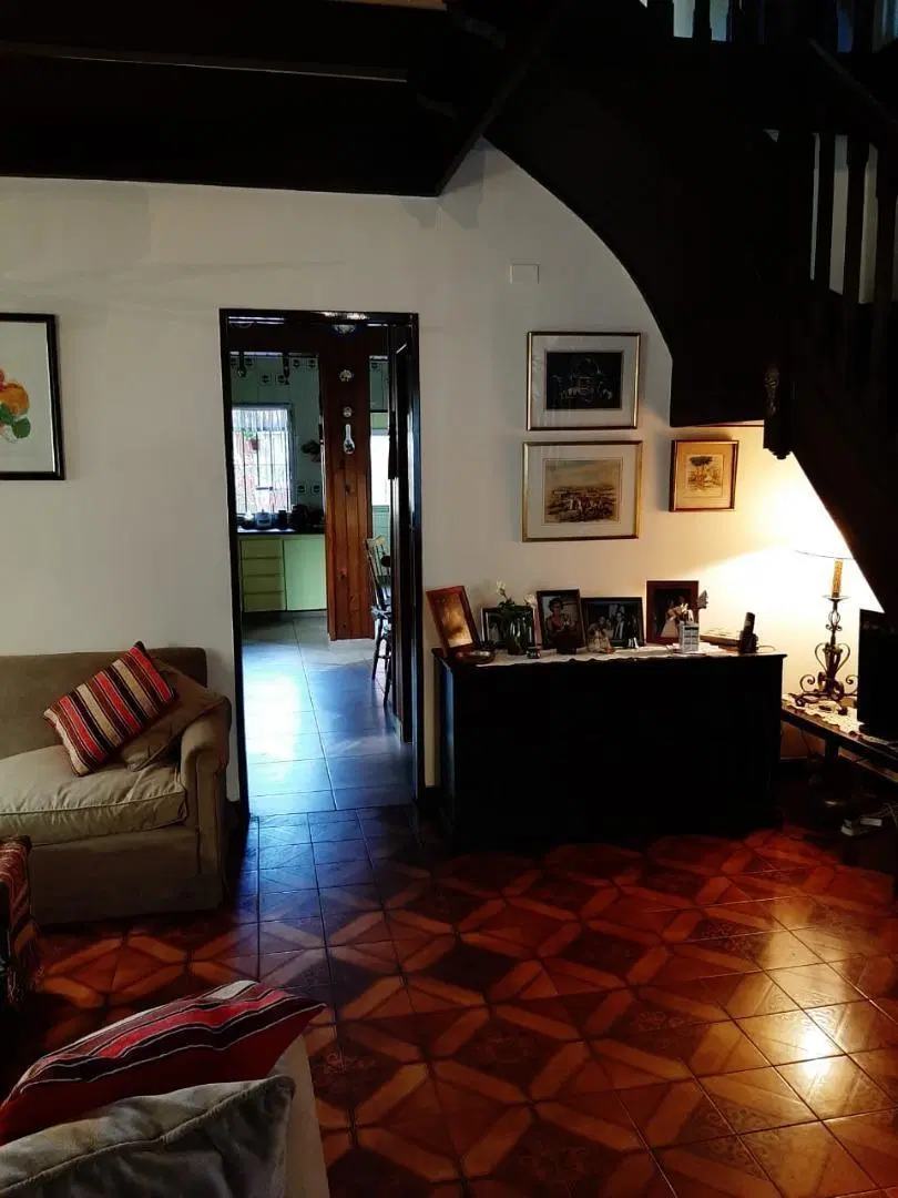 CASA 4 AMBIENTES EN HAEDO CHICO 5