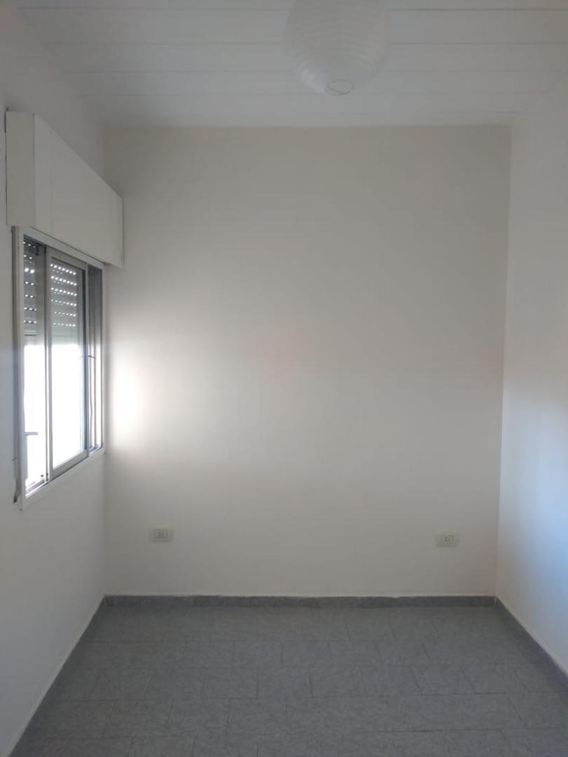 Foto de DEPARTAMENTO 2 y 1/2 AMBIENTES EN VILLA LUZURIAGA, imagen 4