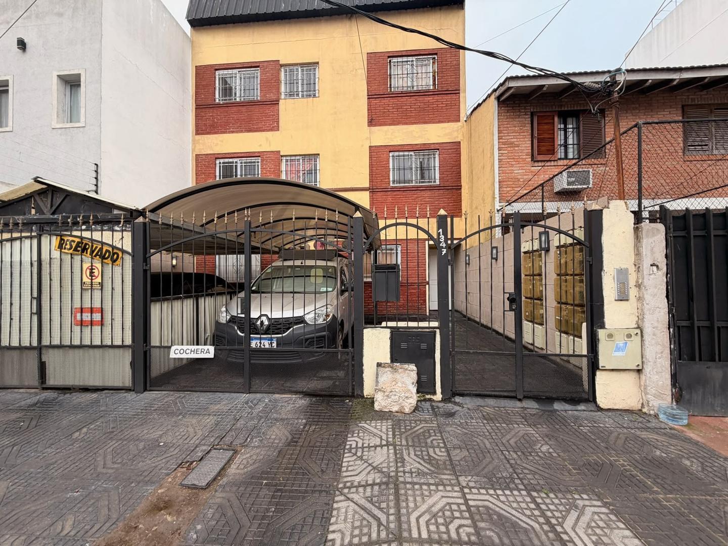 Foto de PH 2 AMBIENTES EN VENTA - RAMOS MEJIA, imagen 2