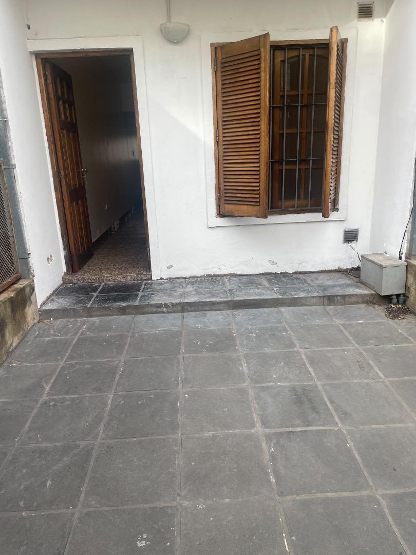 Foto de DUPLEX 3 AMBIENTES + PLAYROOM EN ALQUILER - VILLA LUZURIAGA, imagen 1