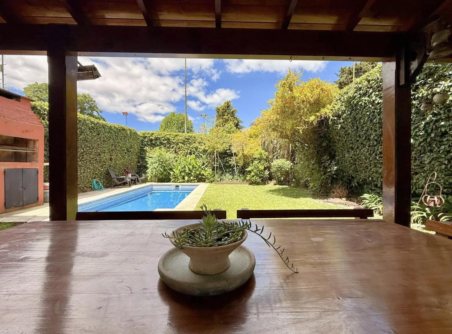 Casa en venta con pileta en el bajo de San Isidro 5