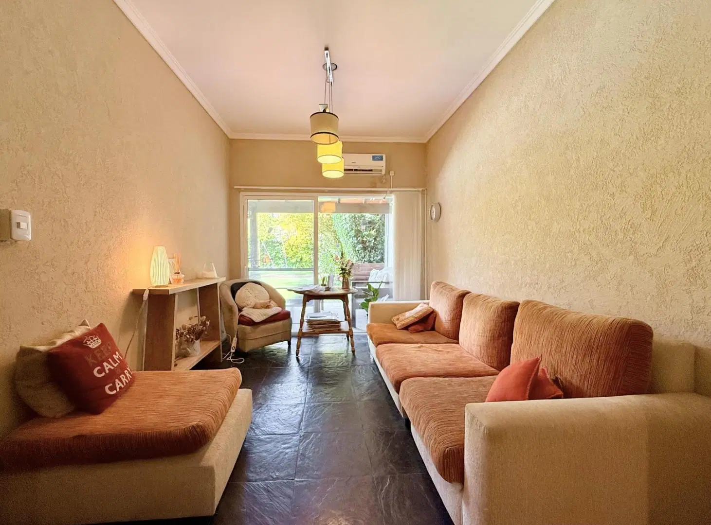 Casa en venta con pileta en el bajo de San Isidro 3