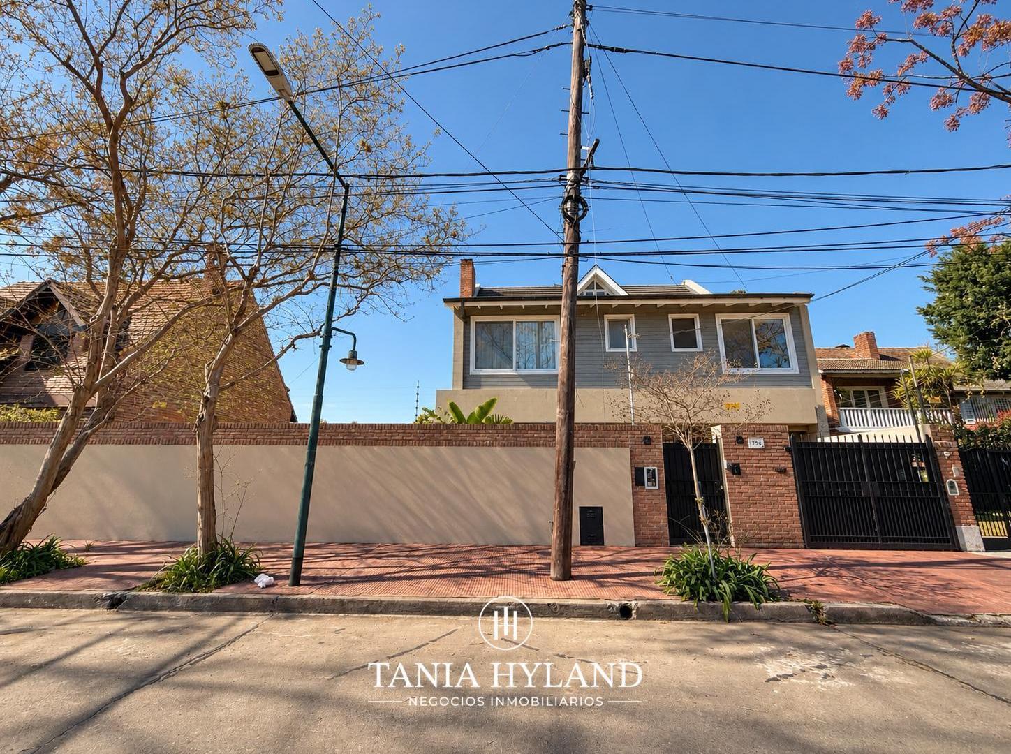 Foto de Casa refaccionada en barrio parque aguirre Acassuso San Isidro, imagen 1