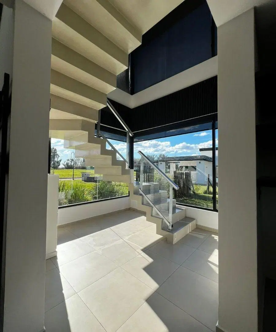 Casa en Venta 6 ambientes - La Victoria Polo Country Club 3