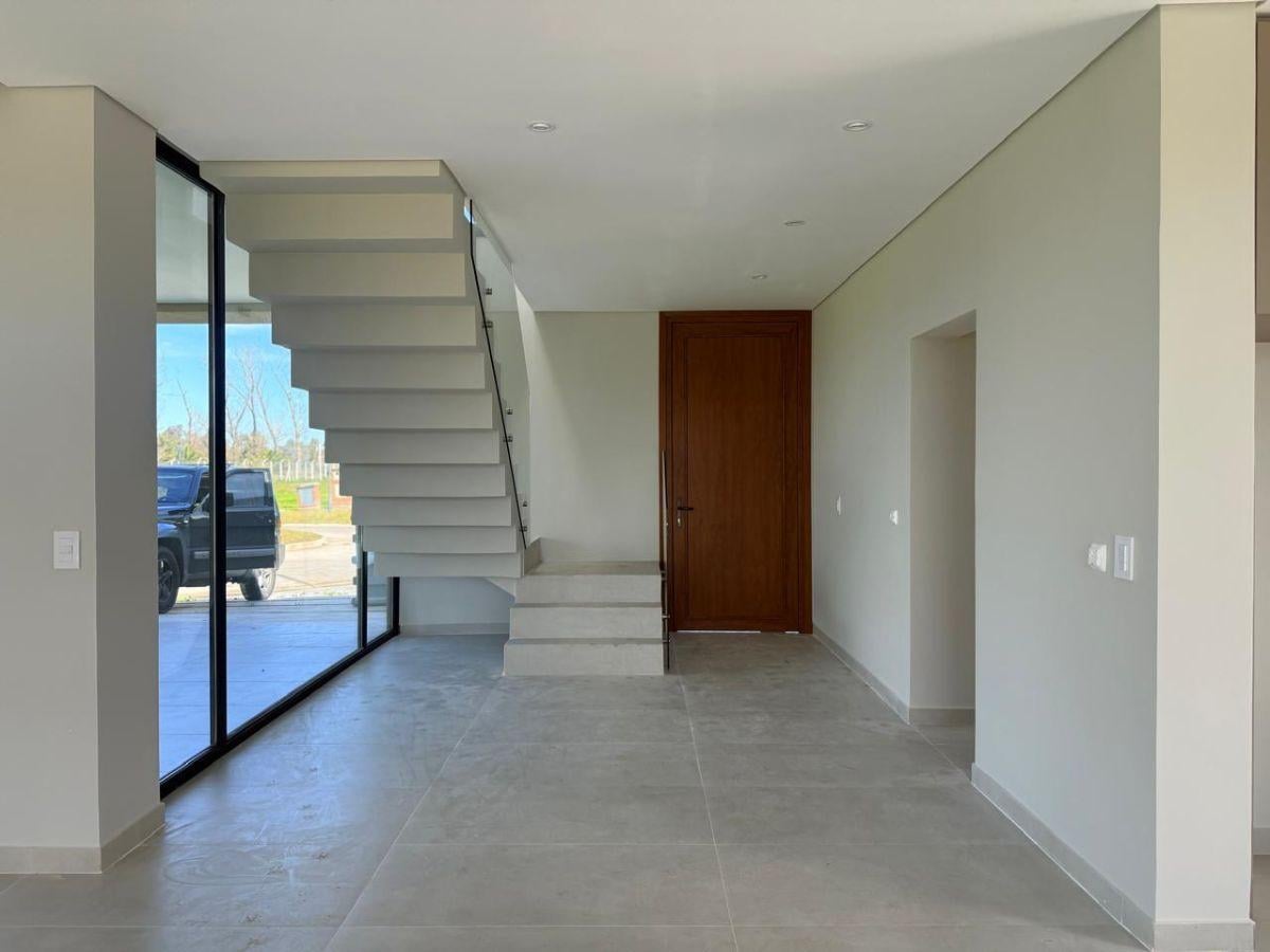 Foto de Venta Casa 4 ambientes a estrenar - Canning Chico, imagen 3