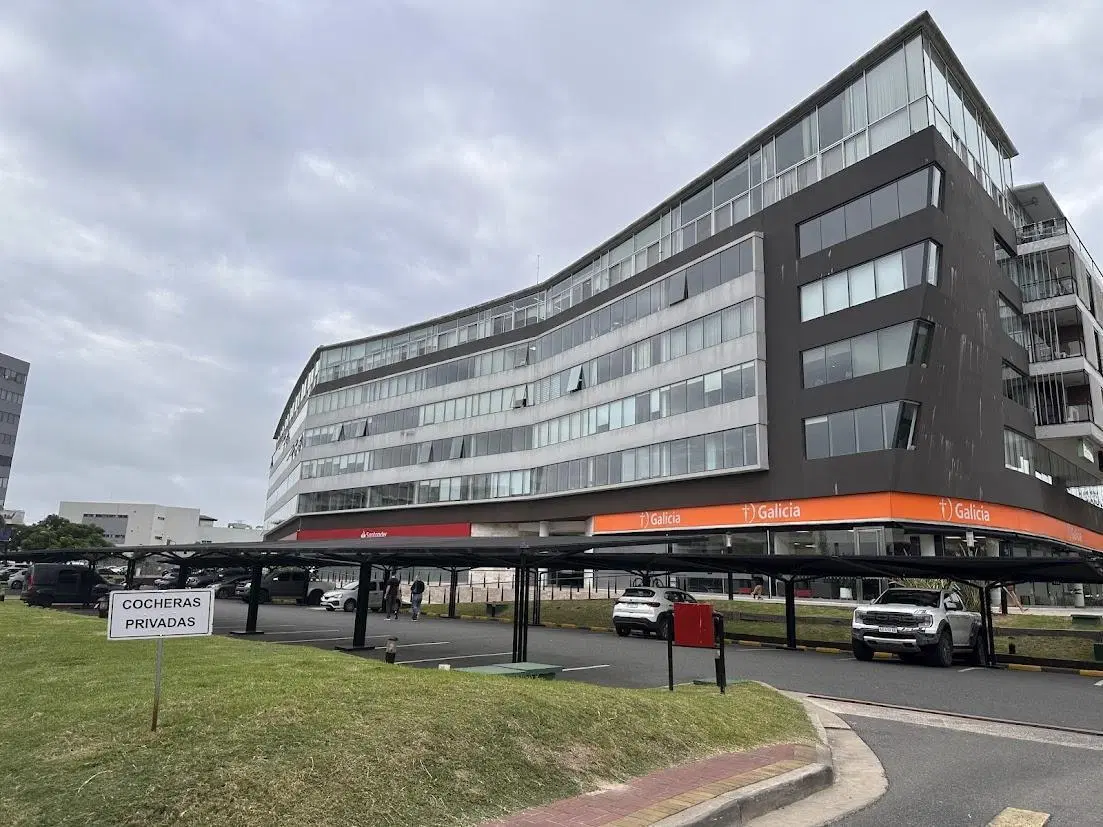 Alquiler Oficina AAA de 99 m² con Cochera - Puerta Norte, Nordelta. 2