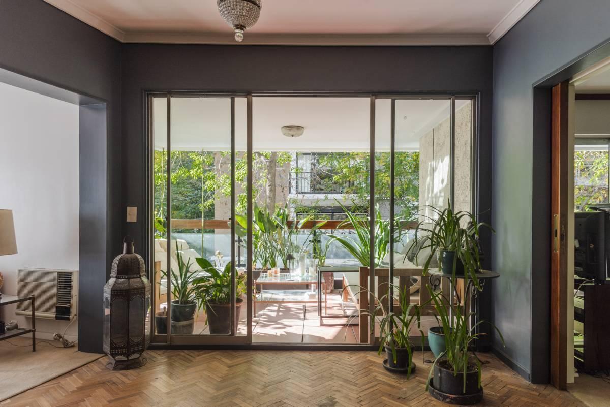 VENTA Libertad y Posadas 4 / 5 dormitorios 2 cocheras