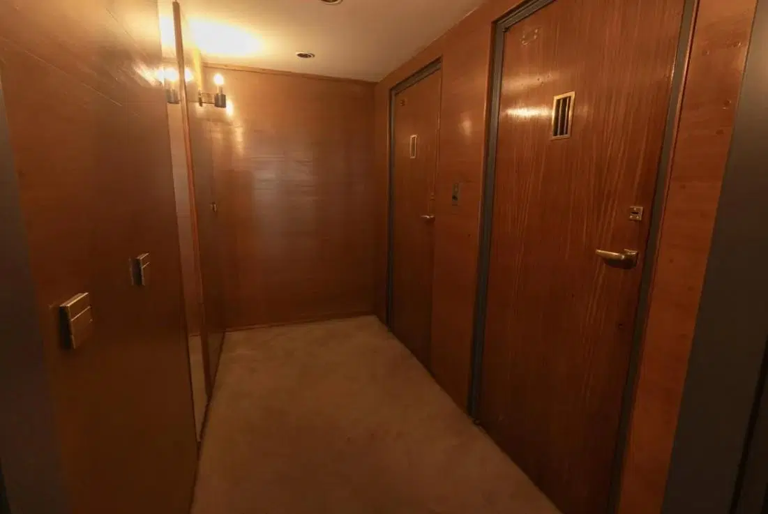 VENTA Libertad y Posadas 4 / 5 dormitorios 2 cocheras 5