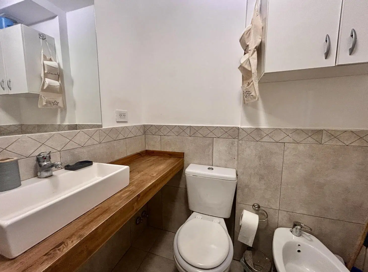 DEPARTAMENTO EN ALQUILER TEMPORARIO MONOAMBIENTE CON PATIO EN VICENTE LOPEZ 5