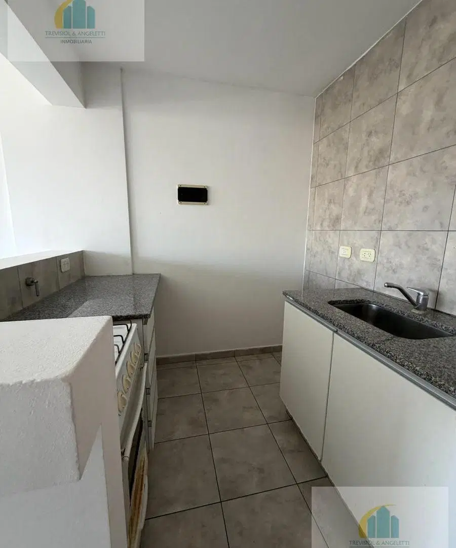 Departamento en alquiler La Plata 5e/ 71 y 72 2