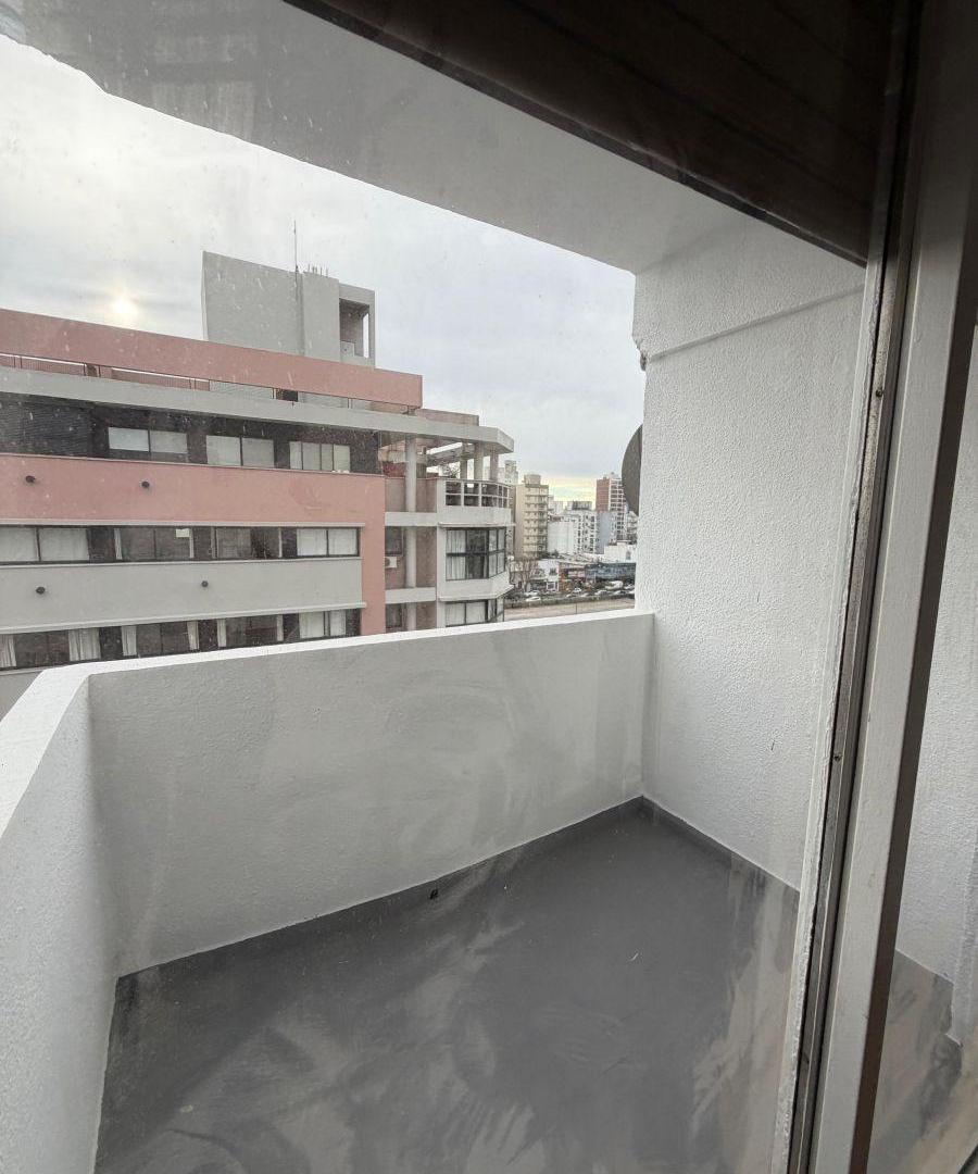 Foto de DEPARTAMENTO DE 1 DORMITORIO EN ALQUILER - ZONA FACULTADES 4 esq 49, imagen 1