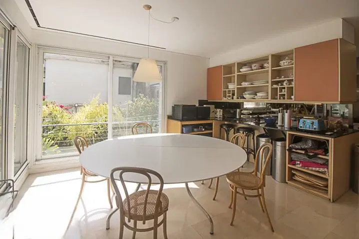Casa en Barrio Parque 5
