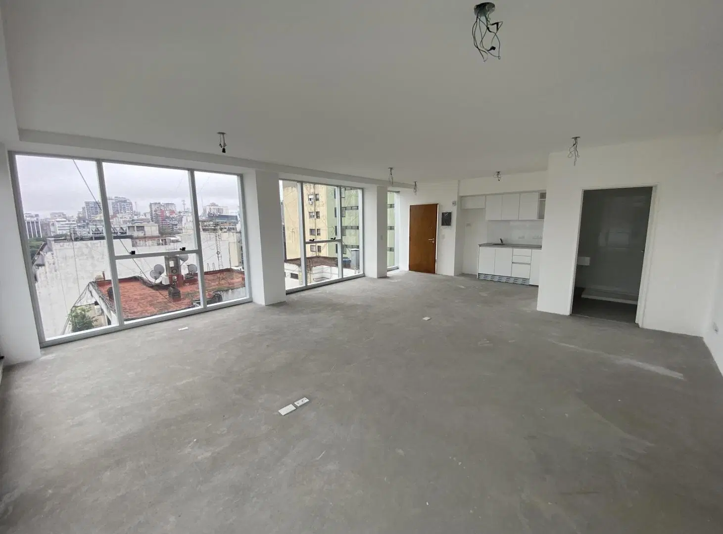 Venta Departamento /Oficina en Retiro 5