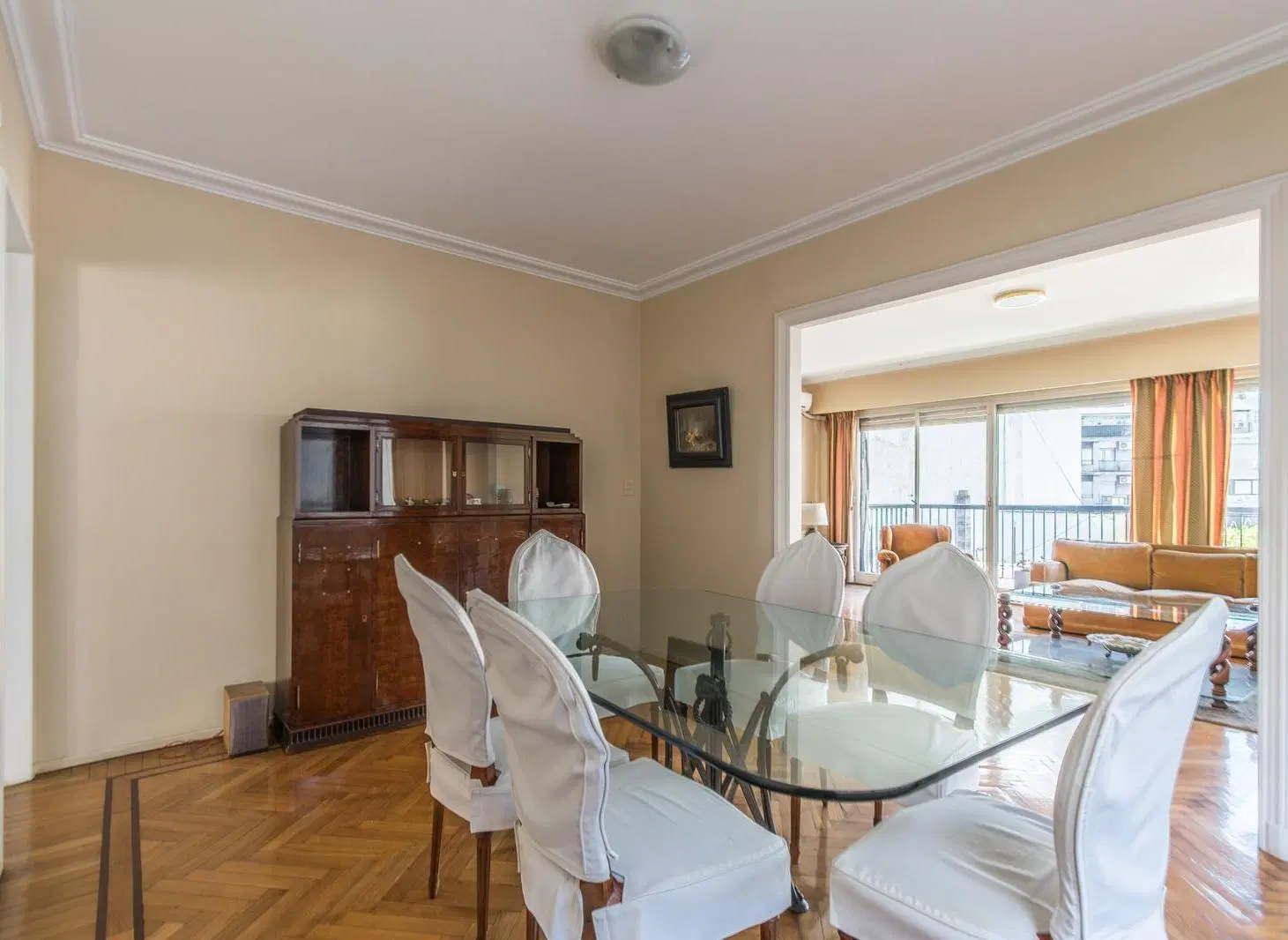 Departamento en venta en Recoleta. Piso alto. 3 dormitorios. Cochera fija. Seguridad. Luminoso. 4