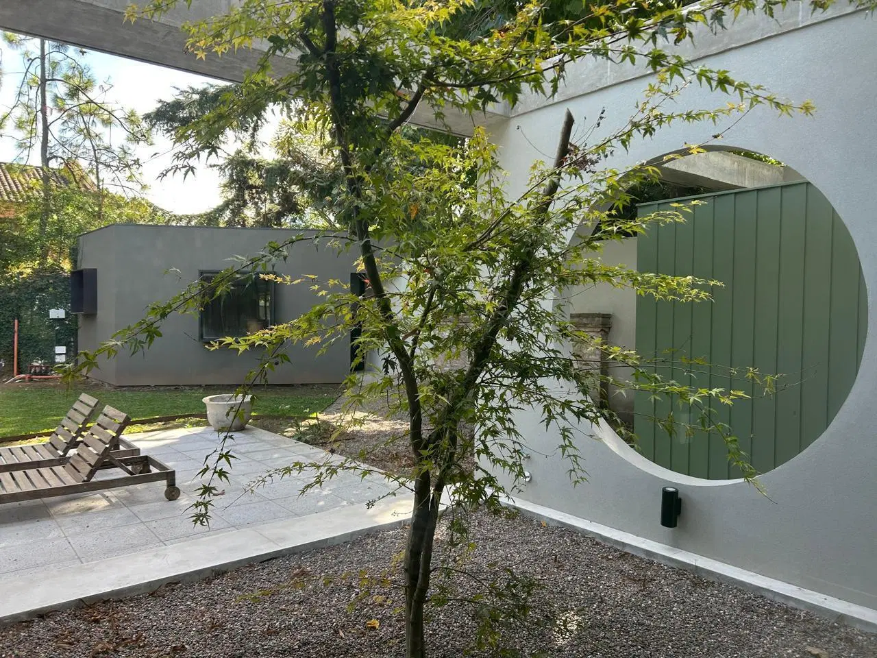 Casa en venta a estrenar en Las Lomas de San Isidro. 3 dorm. Pileta. 2