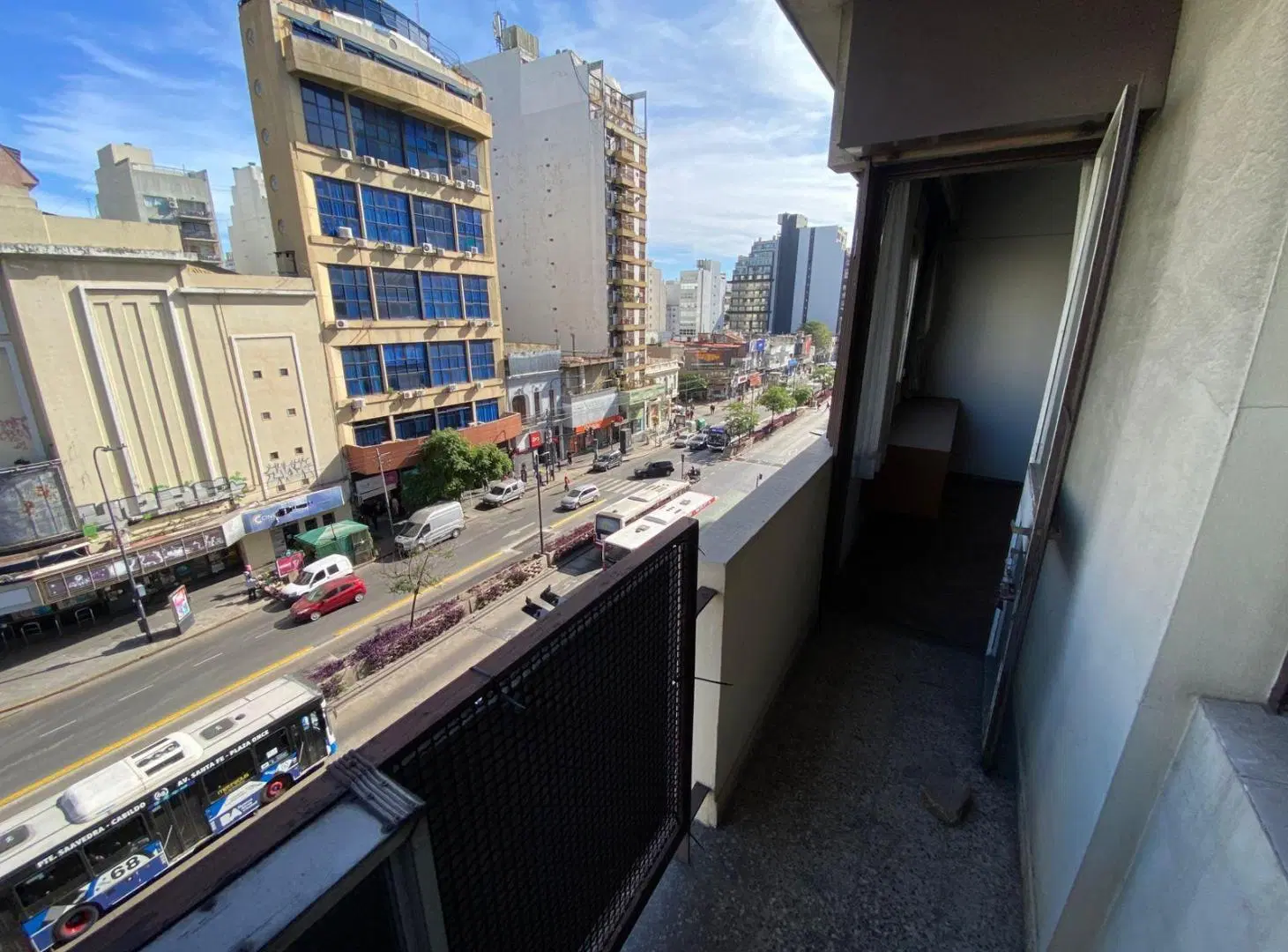 Venta Departamento tres ambientes con dependencia 4