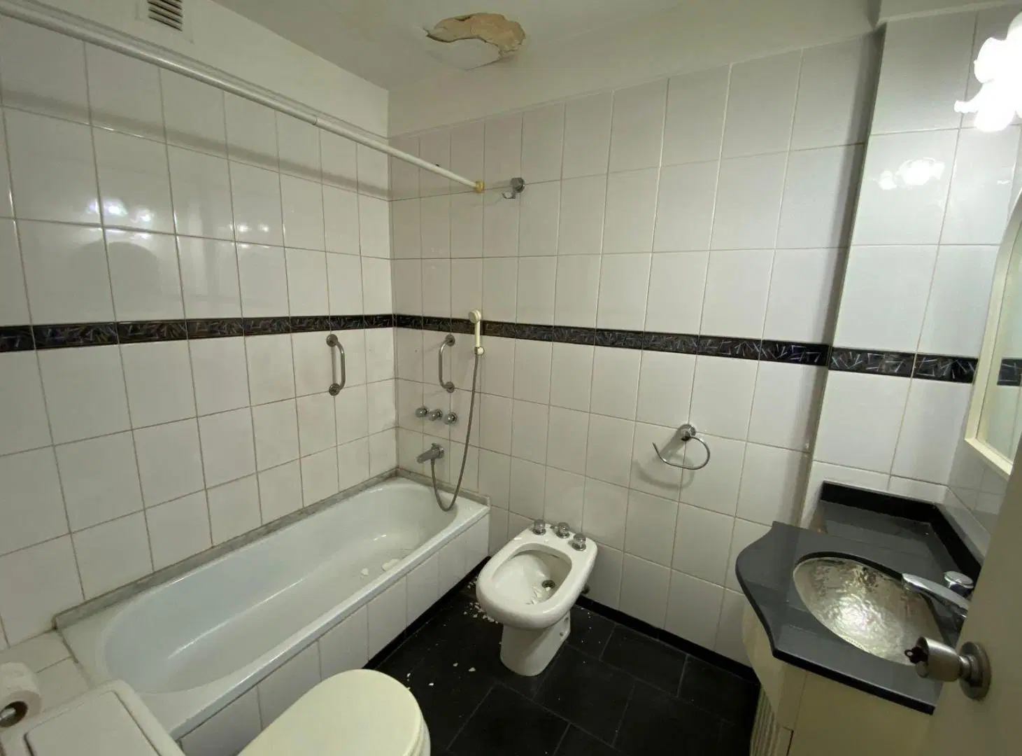 Venta Departamento tres ambientes con dependencia 3