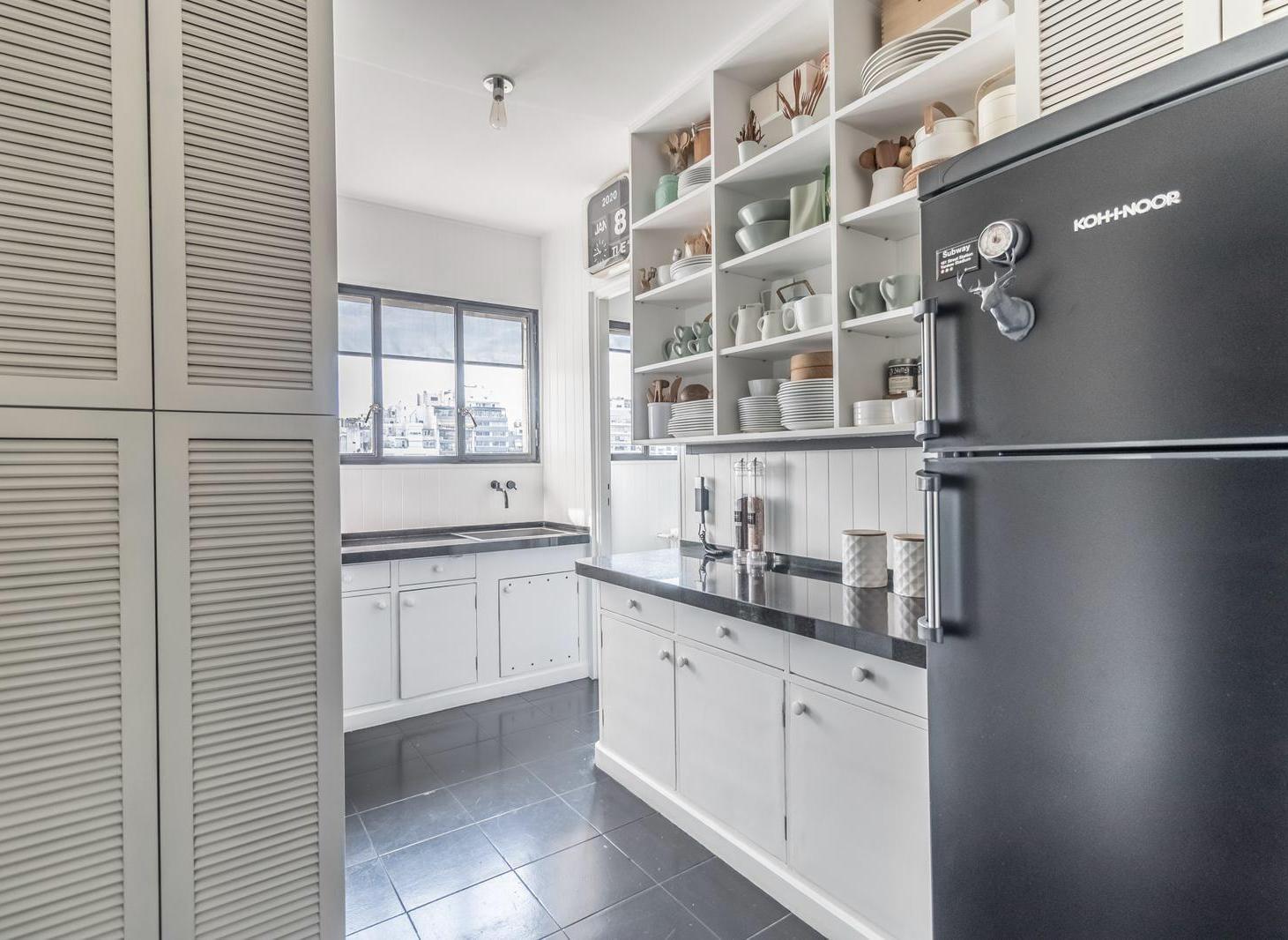 Foto de Departamento en venta en ed. Racionalista en Retiro. 3 ambientes, imagen 5