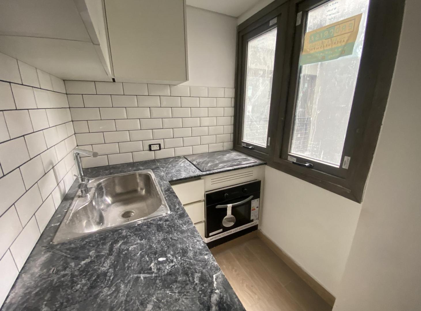 Foto de Departamento A Estrenar tres ambientes con patio opción cochera, imagen 3