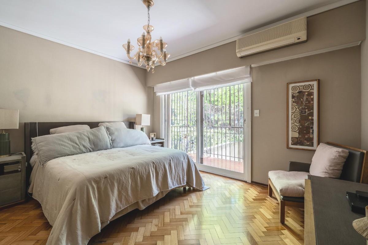 Foto de Departamento en venta en Belgrano C. 4 dorm. 2 cocheras. Seguridad, imagen 3