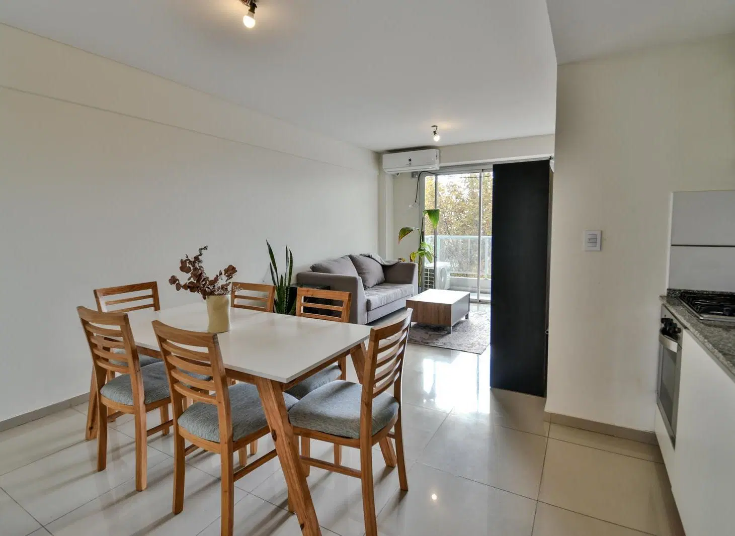 Venta Departamento dos ambientes con amenities en Monte Castro 3