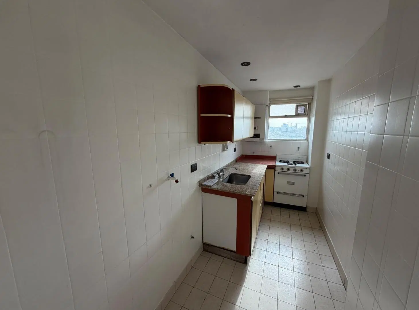 Alquiler Departamento Dos Ambientes Cocina Independiente en Villa Luro 3