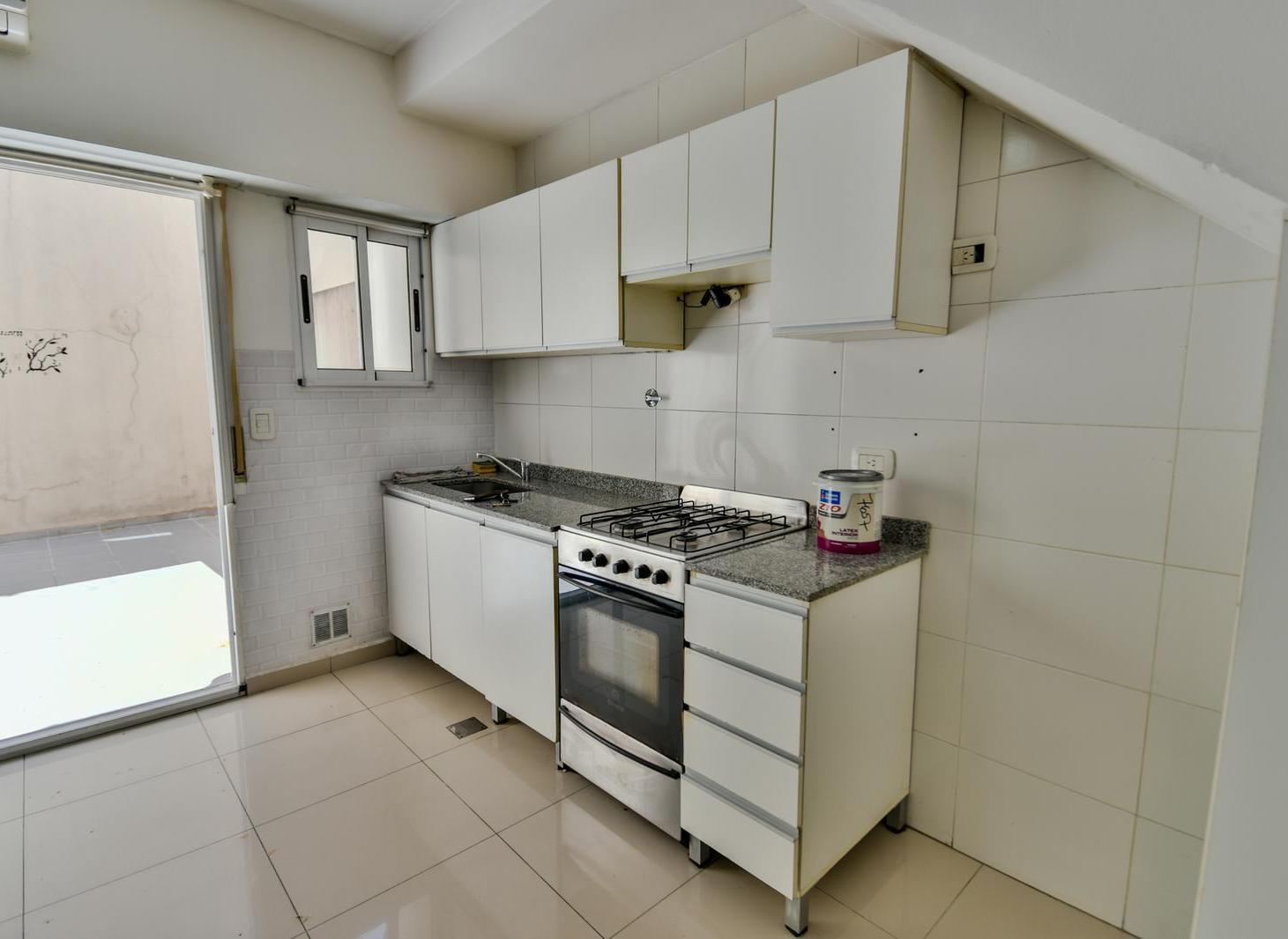 Foto de Venta departamento Mono Ambiente con patio- Villa Luro - Apto Credito, imagen 3