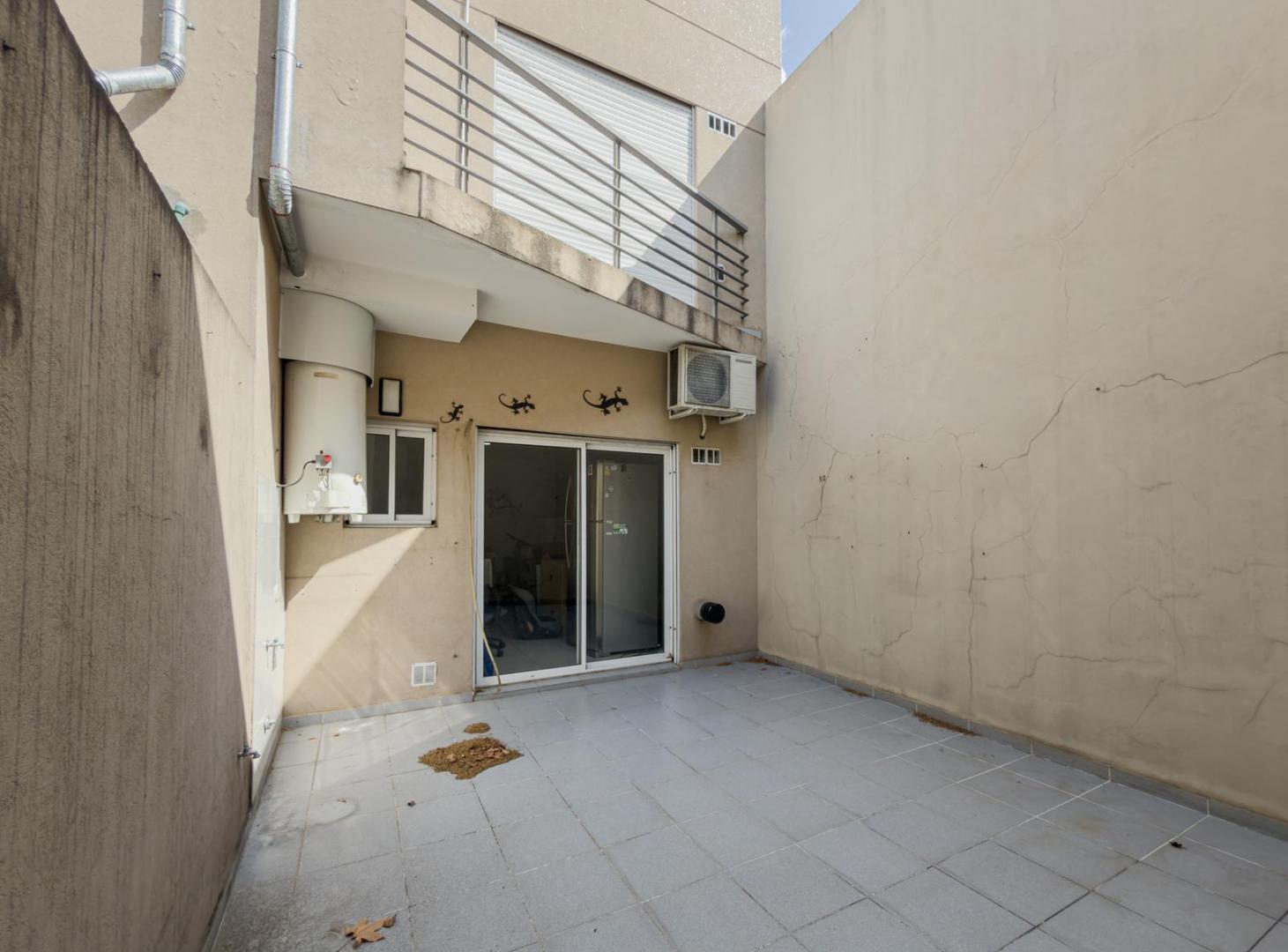 Foto de Venta departamento Mono Ambiente con patio- Villa Luro - Apto Credito, imagen 5