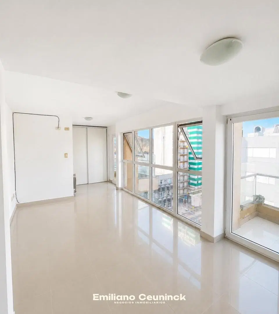 VENTA - Departamento 1 ambiente (Vista al mar y doble balon) 1