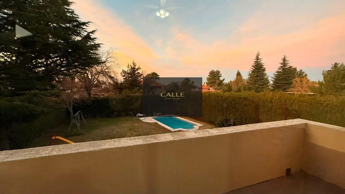 Casa en venta c/ cochera en Luján de Cuyo 4