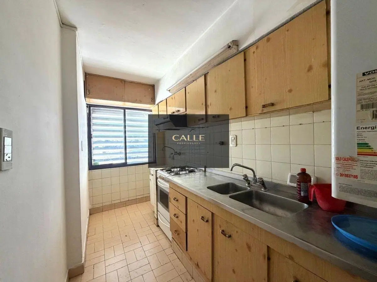 Departamento en venta c/ cochera en 1.ª Sección Parque Central 2
