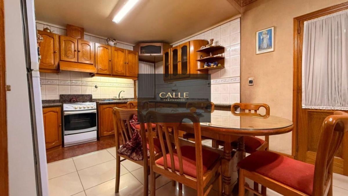 Foto de Casa en venta c/ cochera en 4.ª Sección Área Fundacional, imagen 2