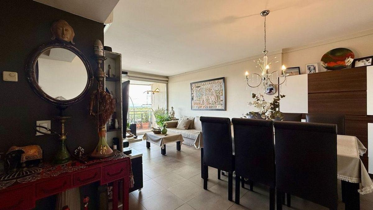 Foto de Departamento en venta c/ cochera en 6.ª Sección Residencial Norte, imagen 2