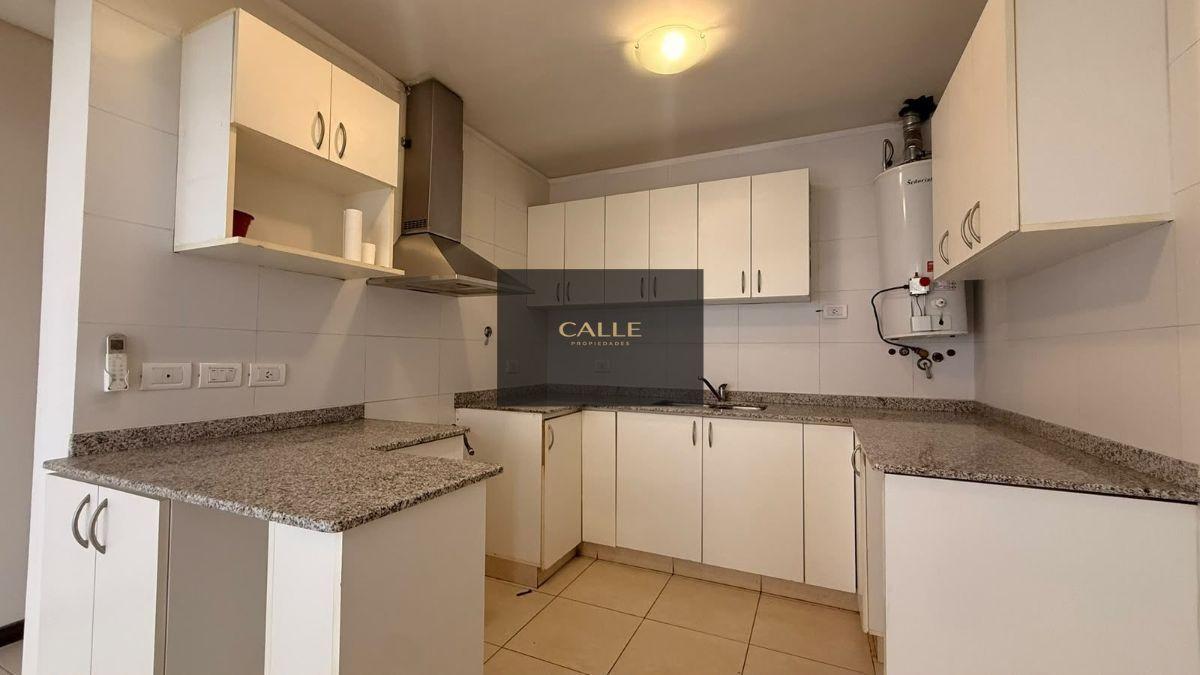 Foto de Departamento en venta c/ cochera en Godoy Cruz, imagen 4
