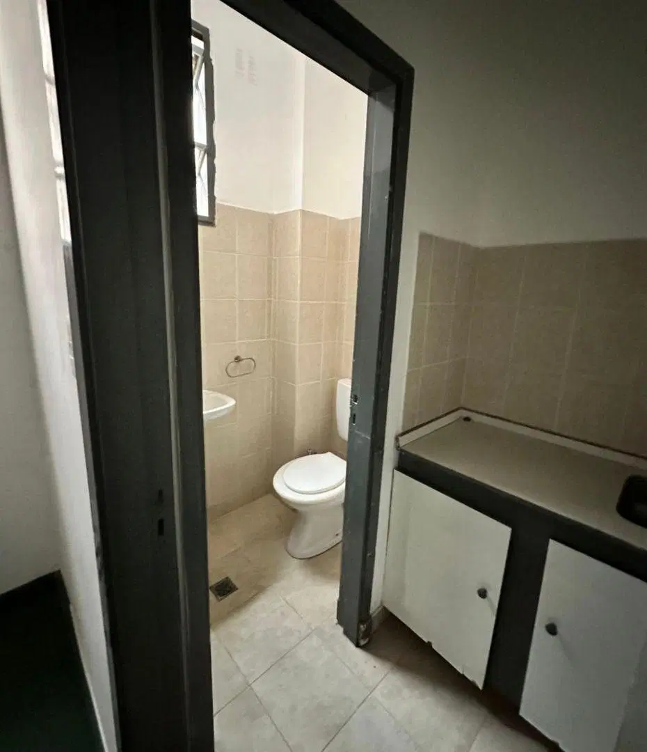 OFICINA EN VENTA | 19 m² + BAÑO PRIVADO | USD 17.000 3
