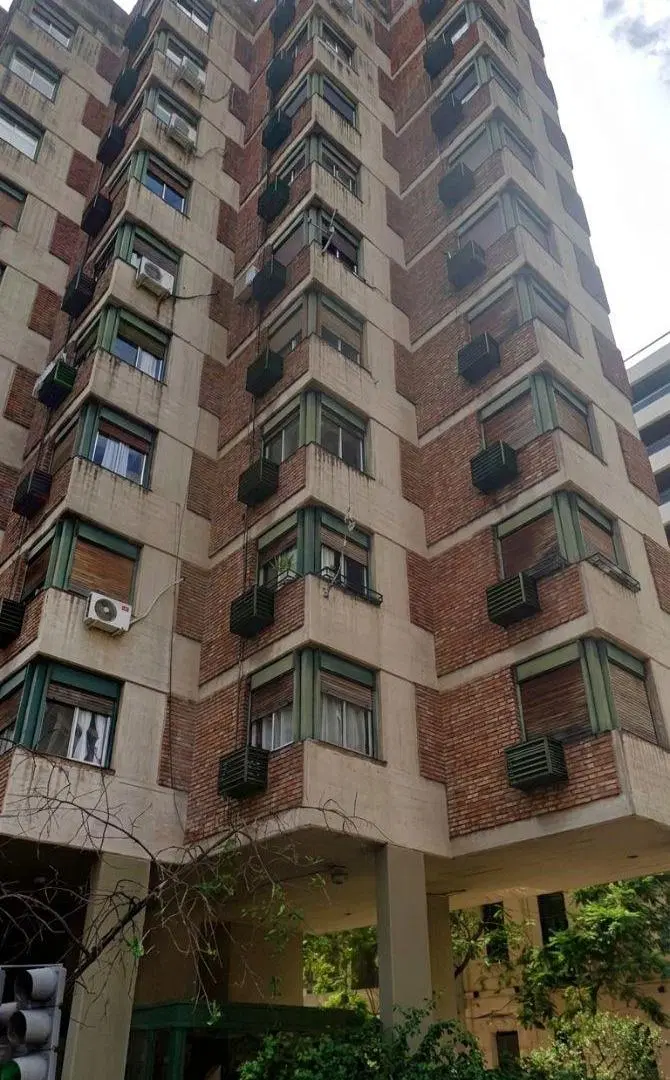 El piso que estabas esperando 8 piso frente . Nva Cba consult facilidades. 2