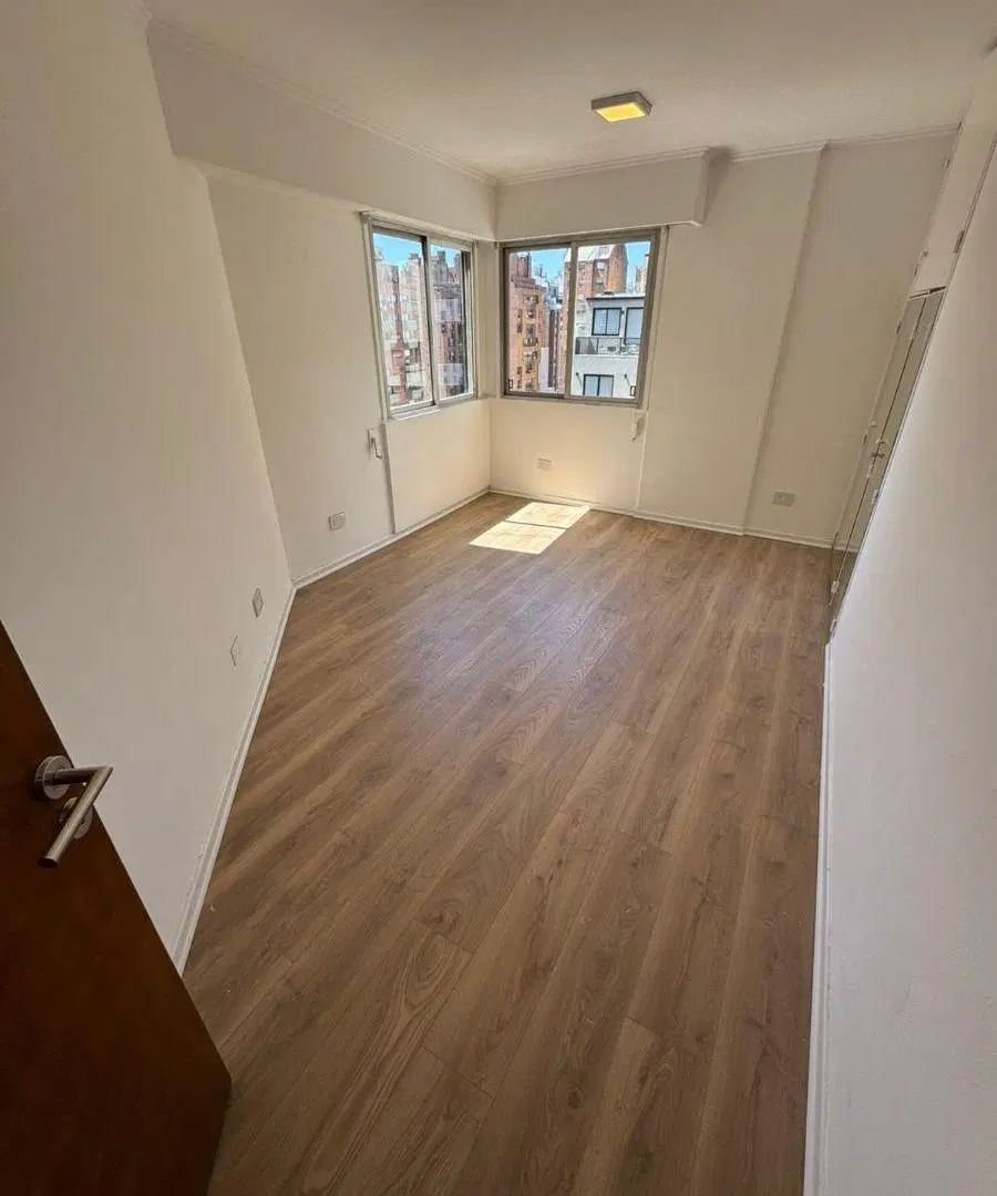 El piso que estabas esperando 8 piso frente . Nva Cba consult facilidades. 3